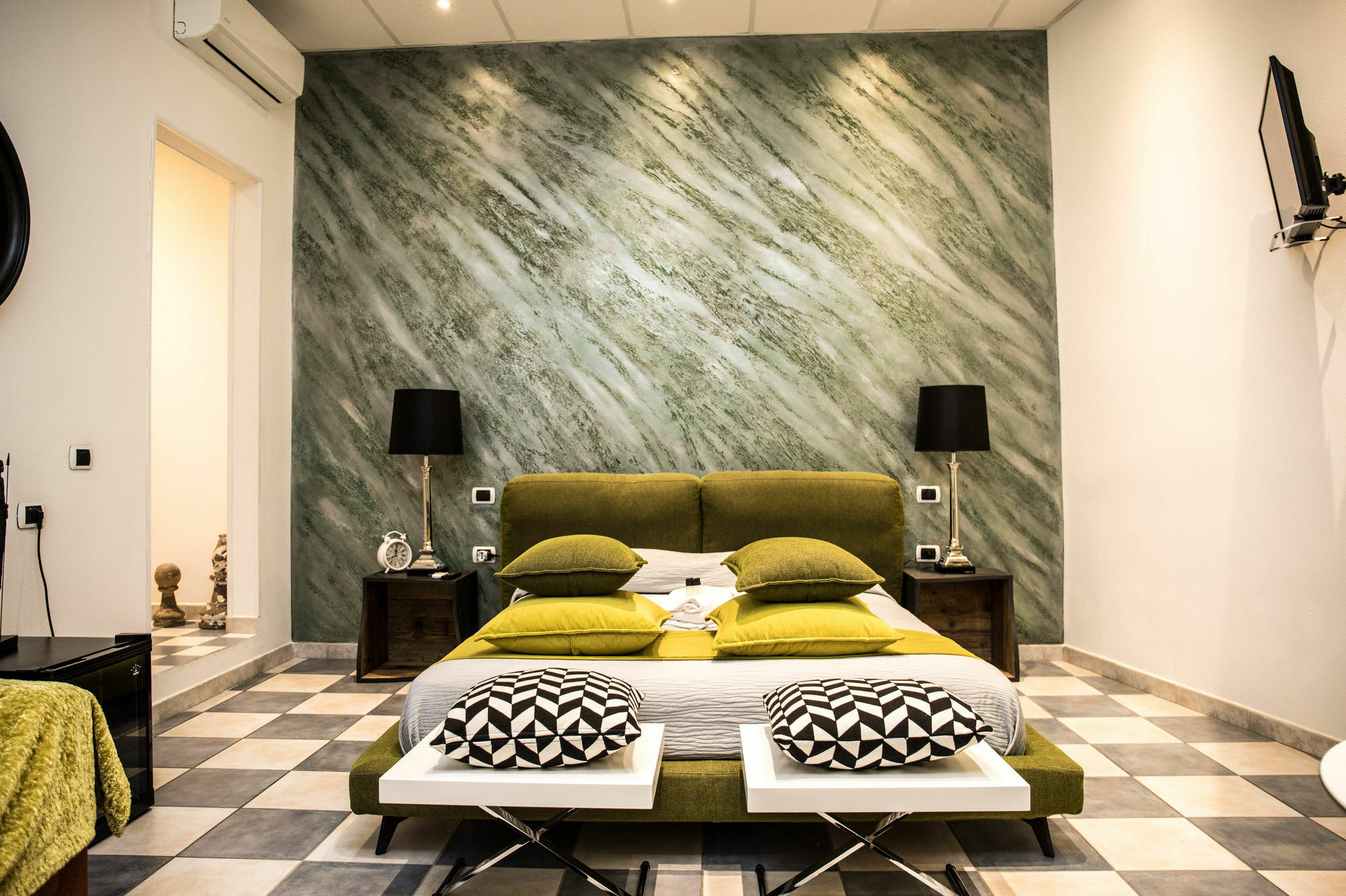 Du Monde Guest house