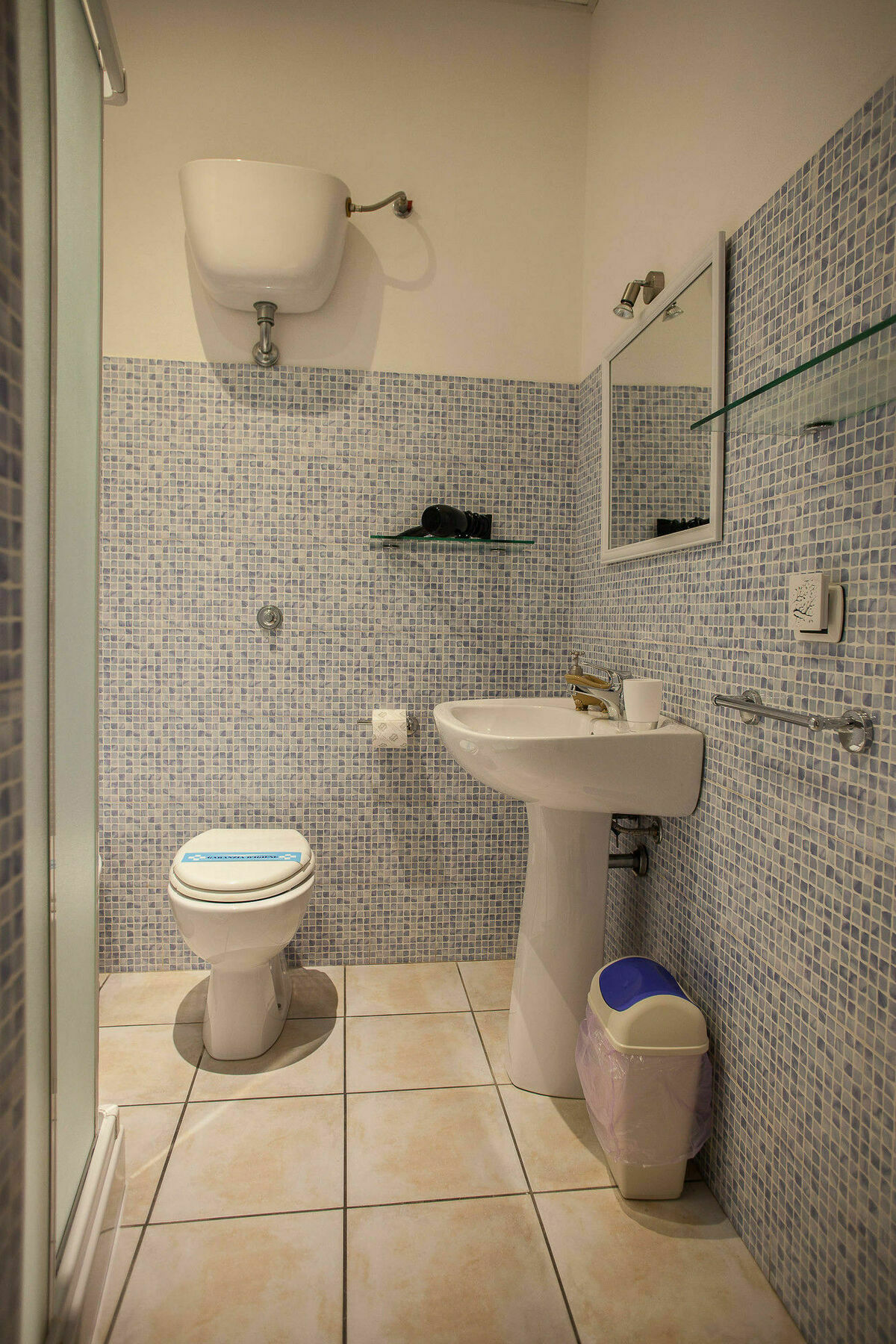 Du Monde Guest house 2*